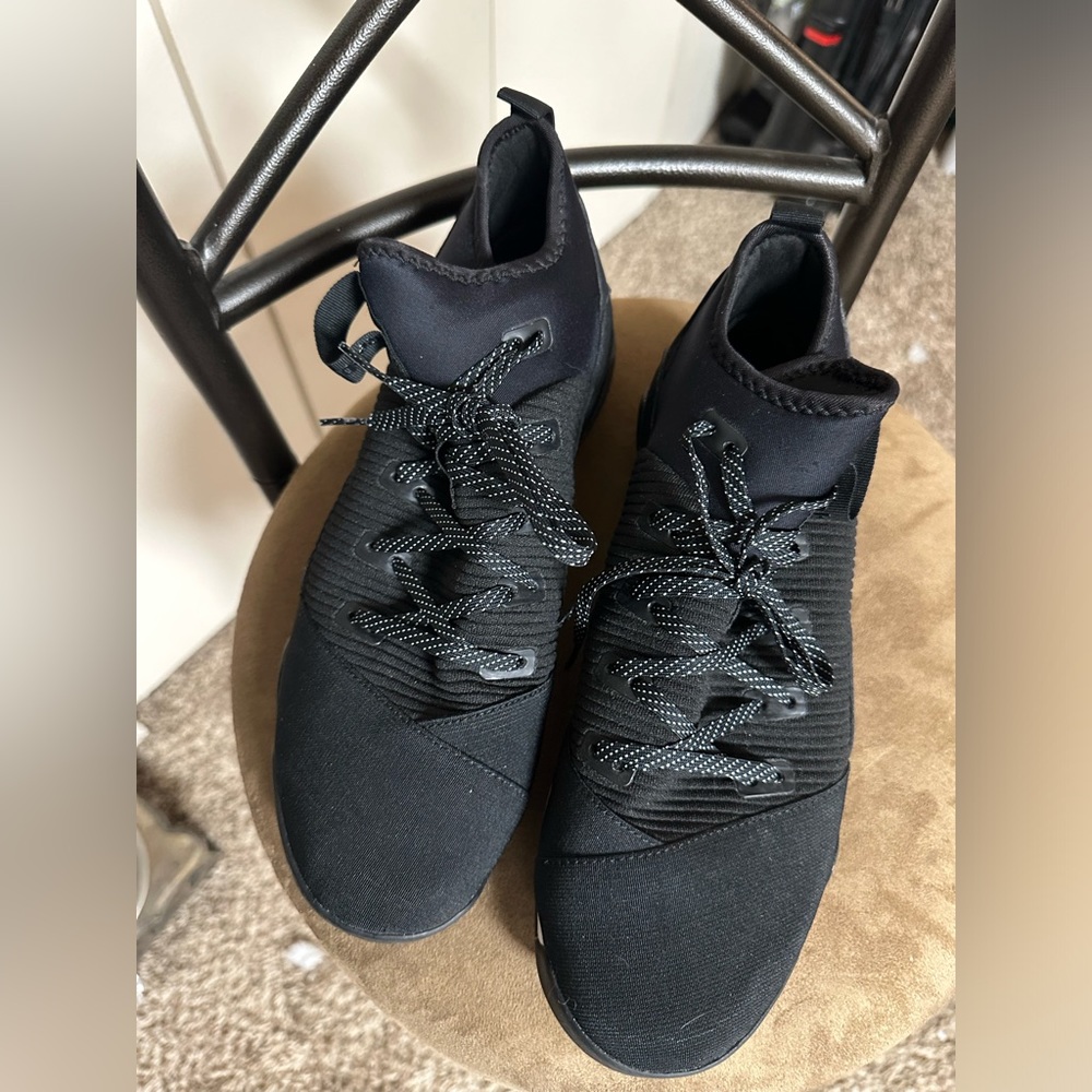 Reebok Combat Noble Trainer